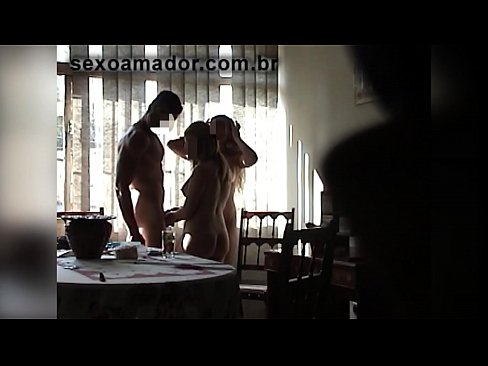 ❤️ Сексуални пријатељи позивају џиновског мушкарца и тројку са њим ❤ Слутс на sr.assistirhentai.ru